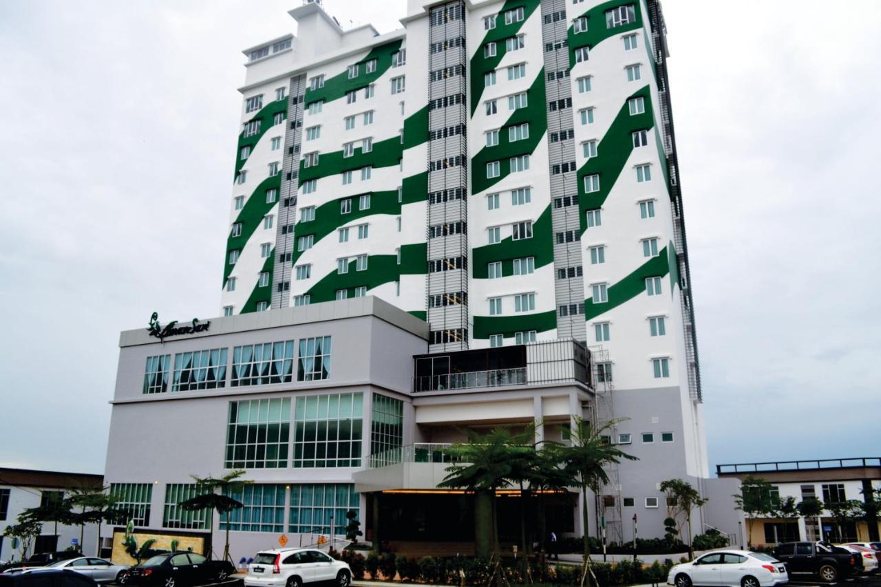 Amansari Hotel Desaru Buitenkant foto